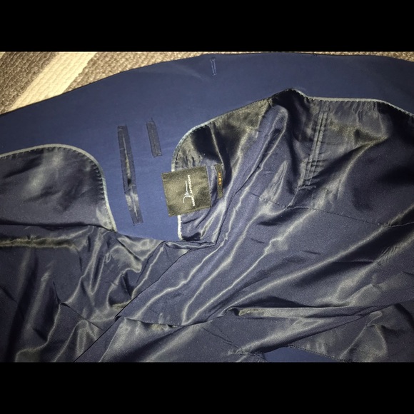 Marc Anthony Sports Coat - Picture 2 of 8